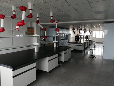 實(shí)驗(yàn)室建筑設(shè)計(jì)中的金屬遮篷要點(diǎn)分析